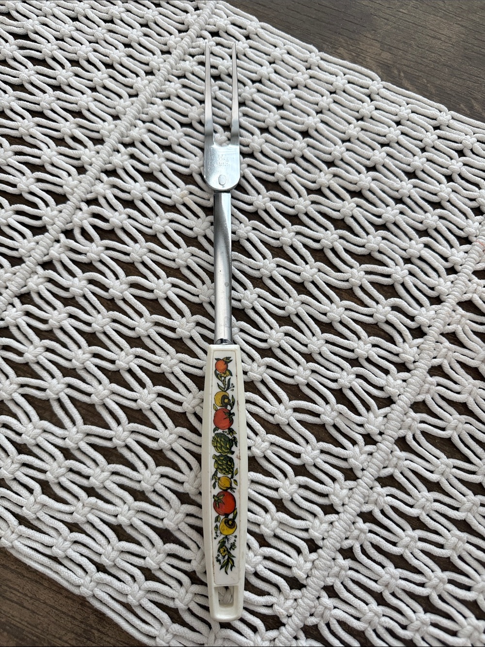 Vintage 70s Ekco Spice of Life Serving Fork